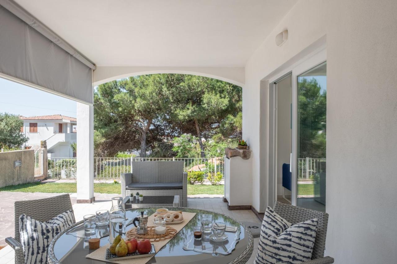 Le Nacchere Dimore A Portata Di Mare Calasetta Exterior foto